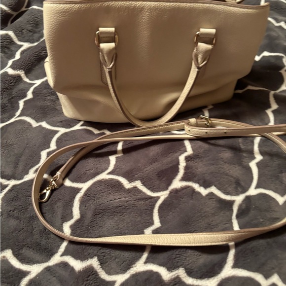 Kate Spade winter white 3 compartment purse. - Picture 5 of 7